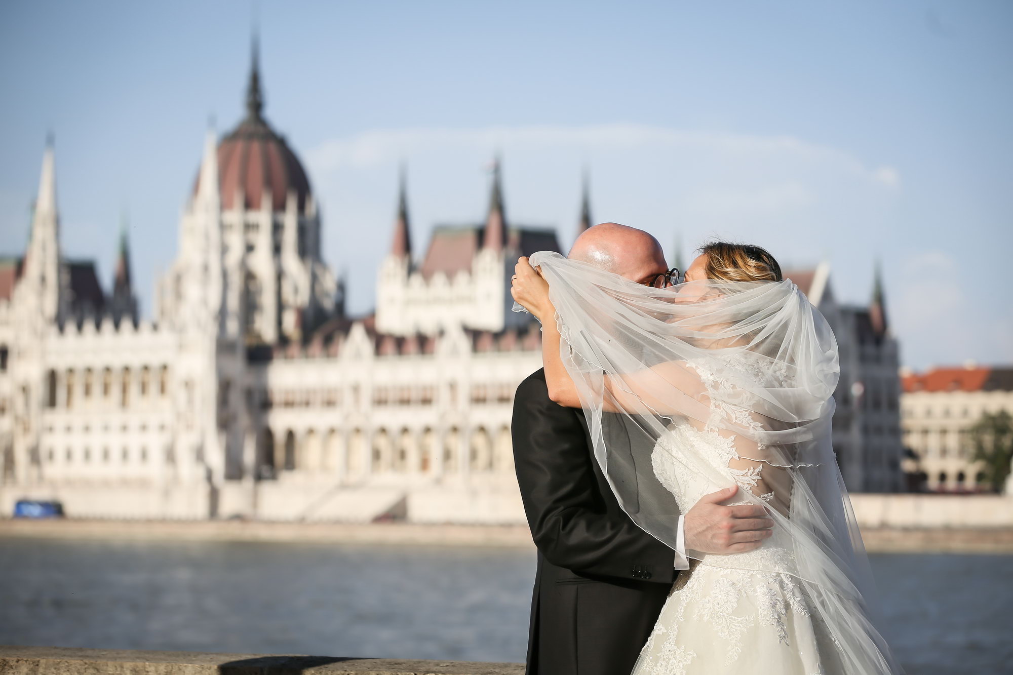 ..imagesweddings endestination wedding in budapest 006 by Photo27