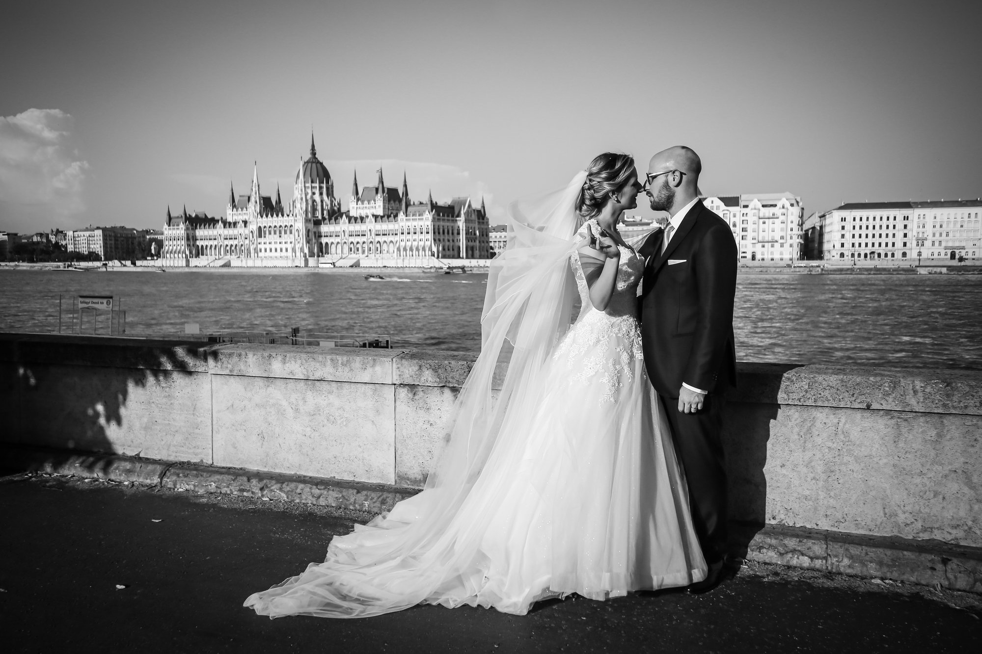 ..imagesweddings endestination wedding in budapest 008 by Photo27