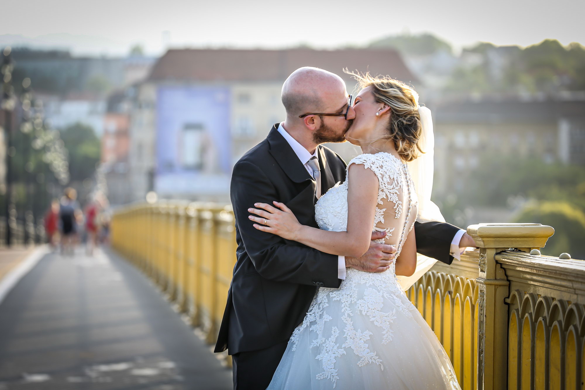 ..imagesweddings endestination wedding in budapest 012 by Photo27
